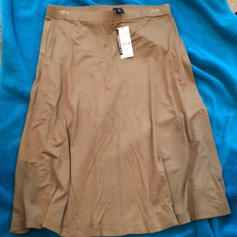 Brand new with tags women’s skirt